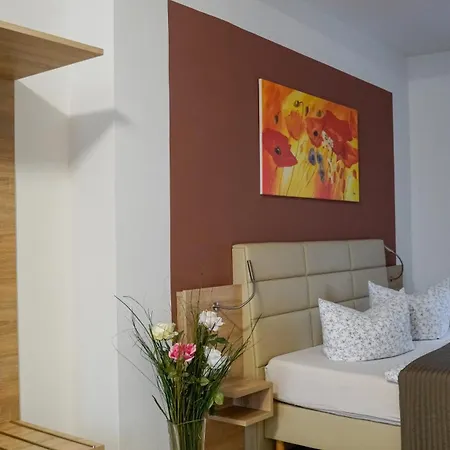 Hotel Maximilian Hotel 3*