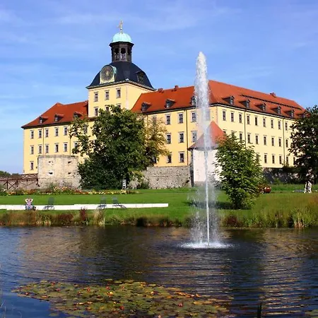 Maximilian Hotel
